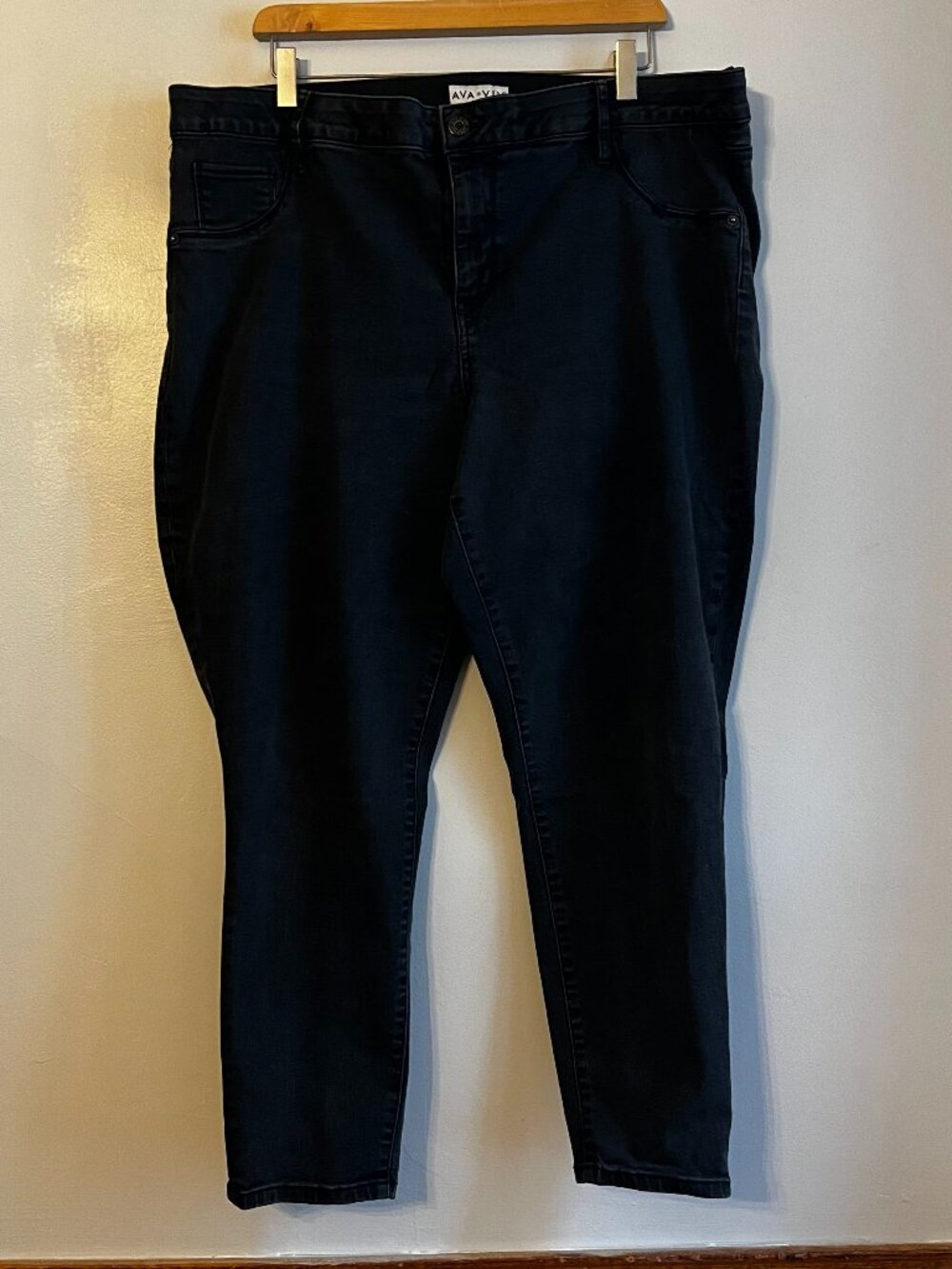 High Rise Skinny Jeans | Ava & Viv